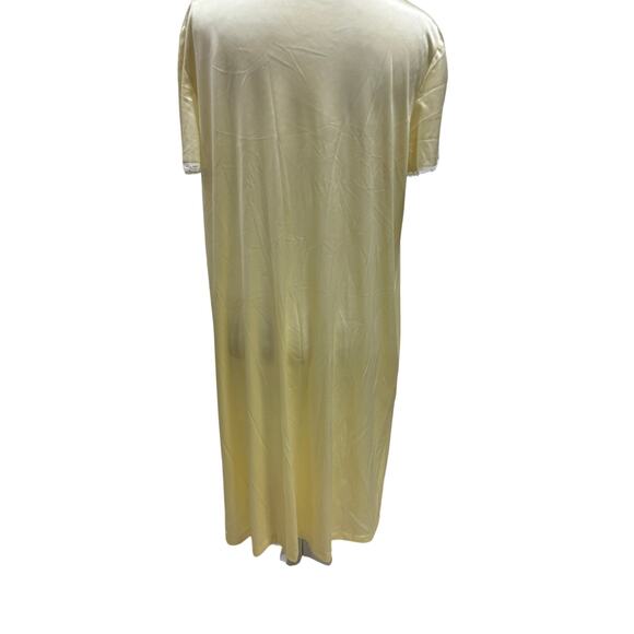 Vintage Vanity Fair Nylon Peignoir Robe Yellow Embroidered Button M USA 1960s - Picture 4 of 6